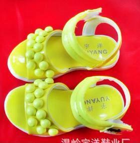 【2012新款溫嶺工廠批發(fā)大童鞋女童涼鞋公主鞋韓版平底】圖片,海量精選高清圖片庫_溫嶺宇洋鞋業(yè)廠-中國(guó)網(wǎng)庫